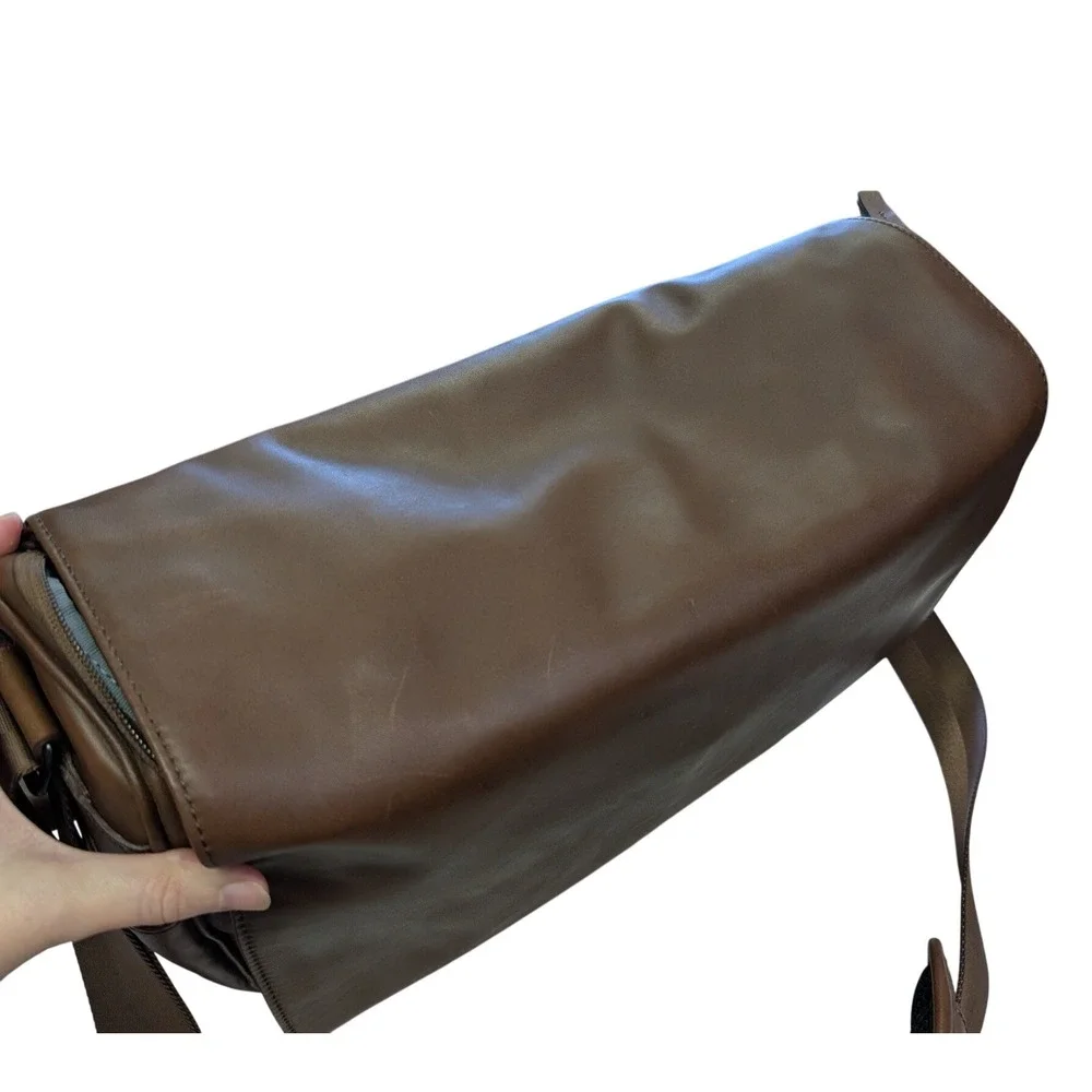 Cecilia Camera Bag Gallery Lambert 12L Messenger Photography Leather Chestnut